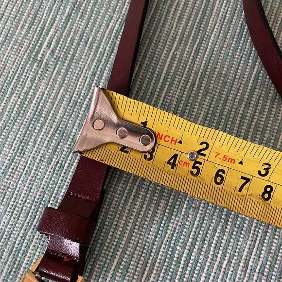 Vintage Dotty Smith Belt and Buckle Leather w/Gold-tone Shell Buckle Med - Picture 13 of 13